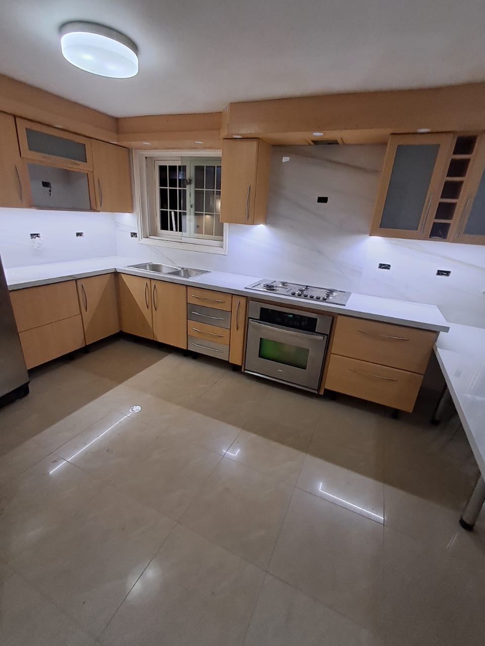 Cocina empotrada personalizada Caracas